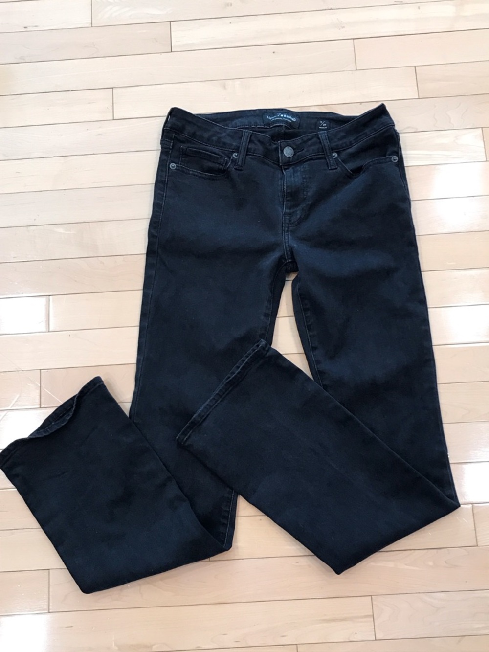 Preowned Lucky Brand distressed Stretch jeans - sz: 16 style: Brooke Boot